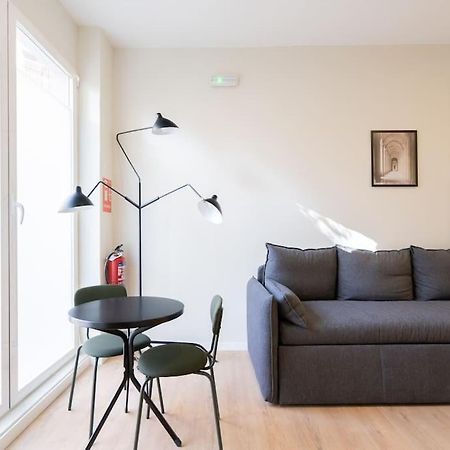 Ideal Flat For 2 Pax -F Fpo1 Madrid Exteriör bild