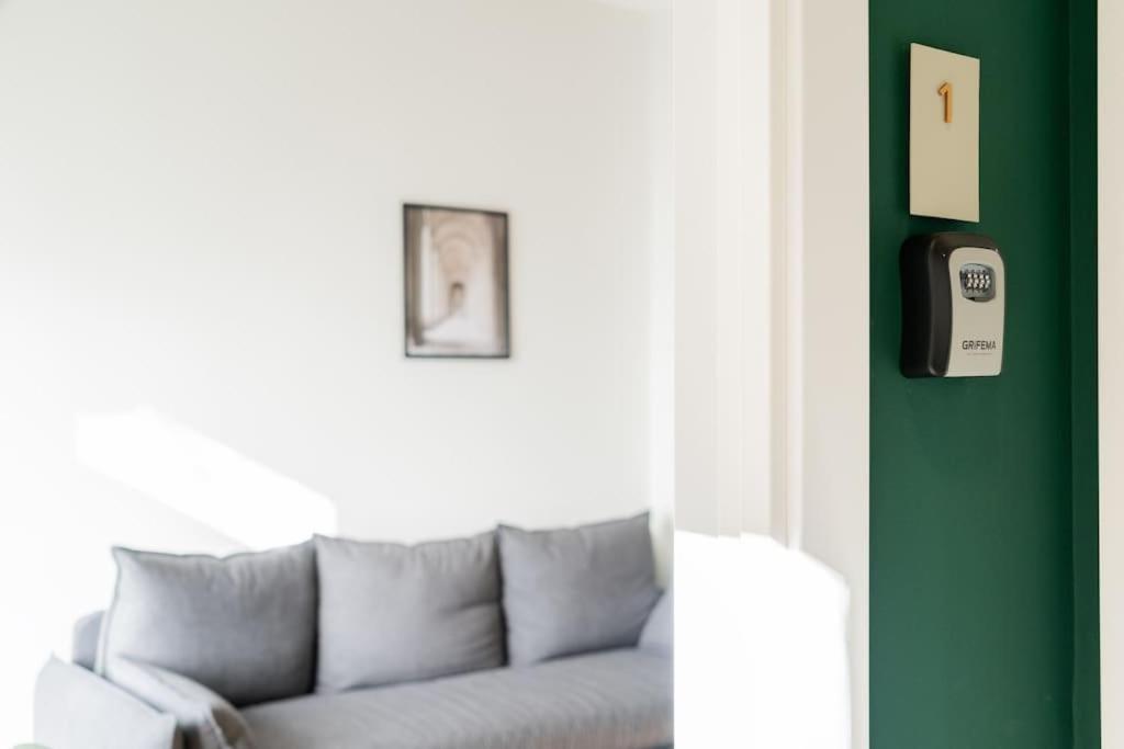 Ideal Flat For 2 Pax -F Fpo1 Madrid Exteriör bild